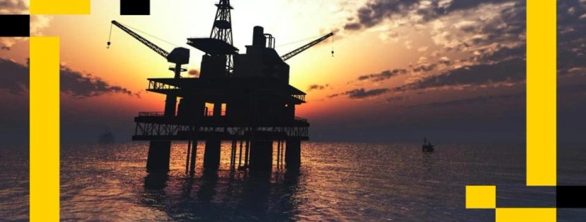 BTC falls sharply along with stocks as oil soars nearly 20%,