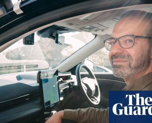 ‘We don’t tell the car what it should do’: my ride in a self-driving taxi | Self-driving cars ‘We don’t tell the car what it should do’: my ride in a self-driving taxi | Self-driving cars