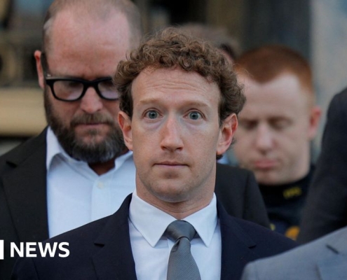 Meta urged to boost oversight of fake AI videos