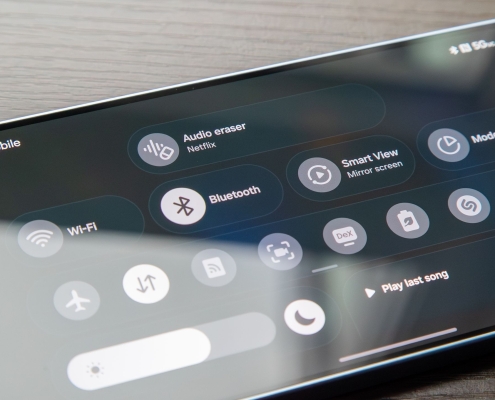 This game-changing Galaxy S26 feature just transformed my Netflix binge sessions