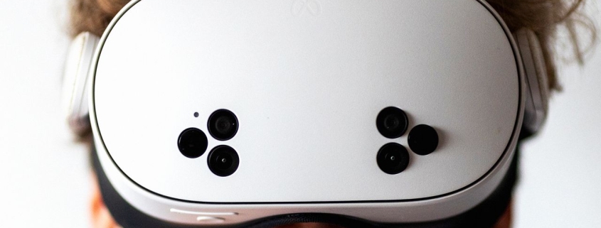 The Comedy Club at the End of the Metaverse