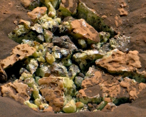 Curiosity Cracked Open a Rock on Mars And Revealed a Huge Surprise : ScienceAlert Curiosity Cracked Open a Rock on Mars And Revealed a Huge Surprise : ScienceAlert