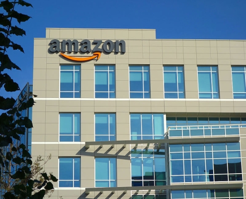 Amazon appears to be down, with over 20,000 reported problems