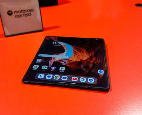 Motorola will reveal all about its Razr Fold during MWC 2026, and I’m so ready