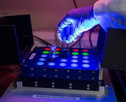 A Cambridge Lab Mistake Reveals a Powerful New Way to Modify Drug Molecules