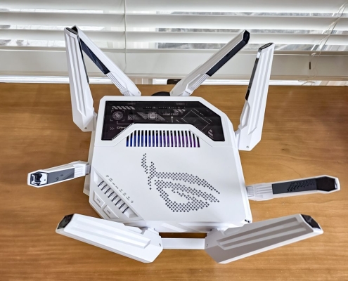 I tried Asus’ new AI-powered Wi-Fi 7 gaming router and it gave me gigabit speeds at 50 feet away I tried Asus’ new AI-powered Wi-Fi 7 gaming router and it gave me gigabit speeds at 50 feet away