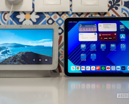 Apple’s Nest Hub rival may be delayed as Siri overhaul drags on