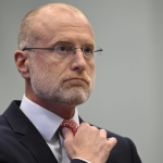 FCC chair blasts Amazon after it criticizes SpaceX megaconstellation