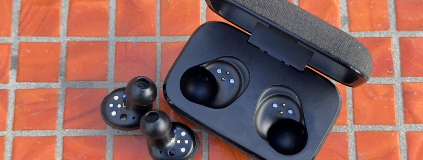 The powerful Sennheiser Momentum 4 earbuds are under 0 at Best Buy right now