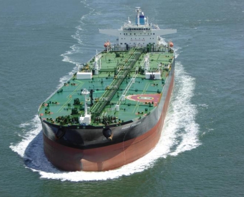 ‘Murban crude oil’ surges past 0, posing risk to bitcoin and risk assets