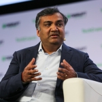 YouTube CEO says the best YouTubers will ‘never leave their home’