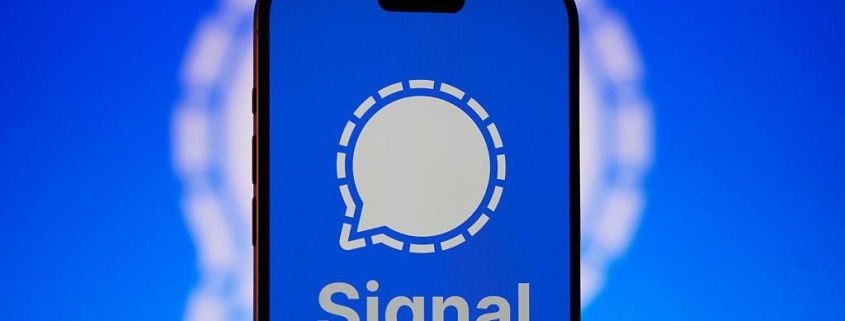 Signal issues scam warning to users after hackers target officials