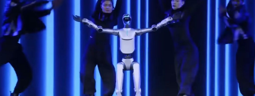 Watch Honor’s first humanoid robot evolve from clumsy prototype to slick dancer