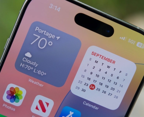 iPhone Fold to ditch Face ID and ugly notch in favor of a camera hole
