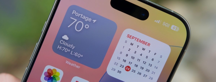 iPhone Fold to ditch Face ID and ugly notch in favor of a camera hole
