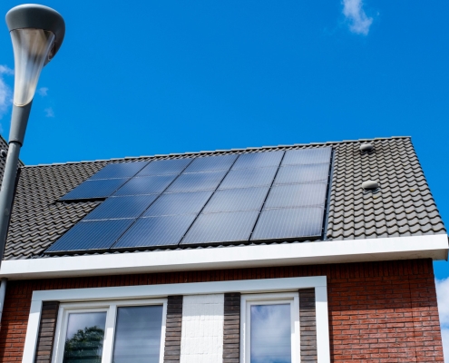 Always Read The Fine Print When Signing A Home Solar Panel Contract