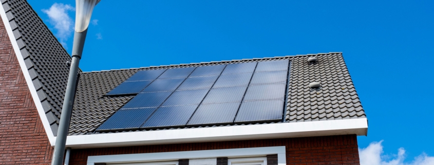 Always Read The Fine Print When Signing A Home Solar Panel Contract