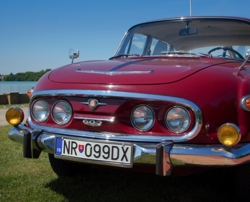 5 Of The Strangest Places Automakers Have Stored A Spare Tire