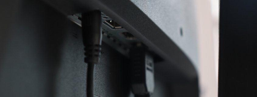 5 Cool New Gadgets That Can Use Your Monitor’s USB Port