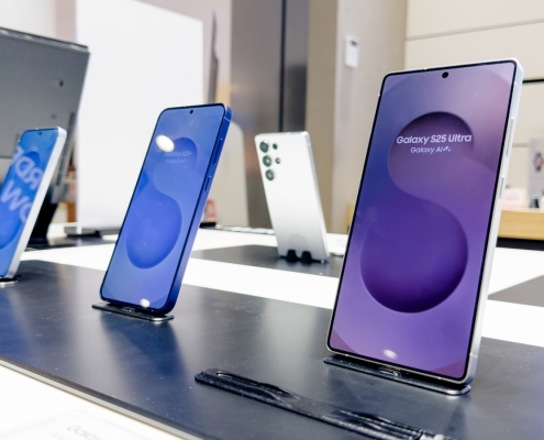 4 Cool New Android Phones That Are Setting The Standard For 2026