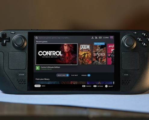 5 Of The Coolest Gadgets For Your Steam Deck