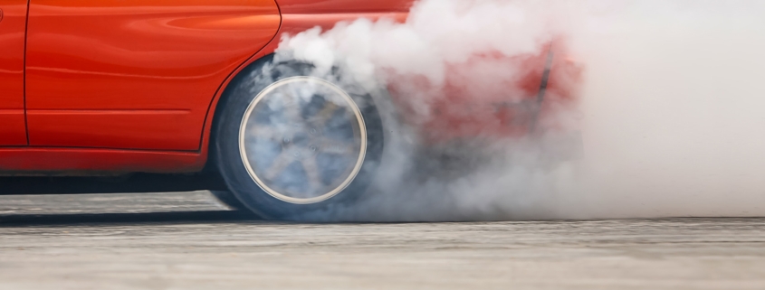 Illinois Wants To Make Speed Limiters Mandatory For Some Drivers Illinois Wants To Make Speed Limiters Mandatory For Some Drivers