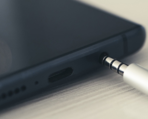 5 Android Phones That Still Come With A Headphone Jack In 2026 5 Android Phones That Still Come With A Headphone Jack In 2026