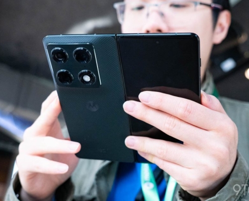 Motorola holds 50% of the US foldable market ahead of Razr Fold launch, IDC says Motorola holds 50% of the US foldable market ahead of Razr Fold launch, IDC says