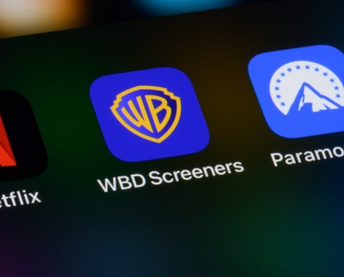 FCC chair calls Paramount/WBD merger “a lot cleaner” than defunct Netflix deal