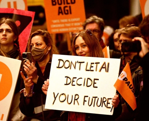 Poll Finds Surprise Answer to What Americans Hate More: AI or ICE