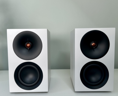 Cambridge L/R S review: a pound-for-pound contender in the active stereo speaker division