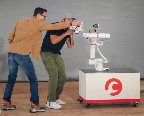 Rivian’s RJ Scaringe thinks we’re doing robots all wrong Rivian’s RJ Scaringe thinks we’re doing robots all wrong