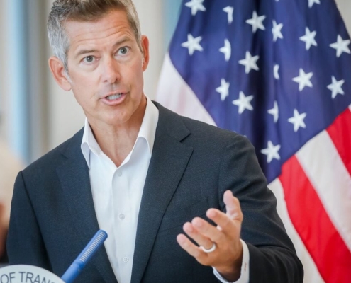 Trump’s Transportation Secretary Promises the ‘Future of Aviation’ With New eVTOL Program