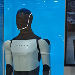 Tesla showcases third-generation humanoid robot · TechNode