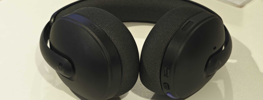 Logitech G325 Lightspeed review: light and stylish