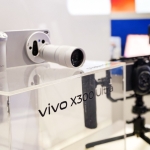 I went hands-on with the Vivo X300 Ultra — this is a camera phone like no other