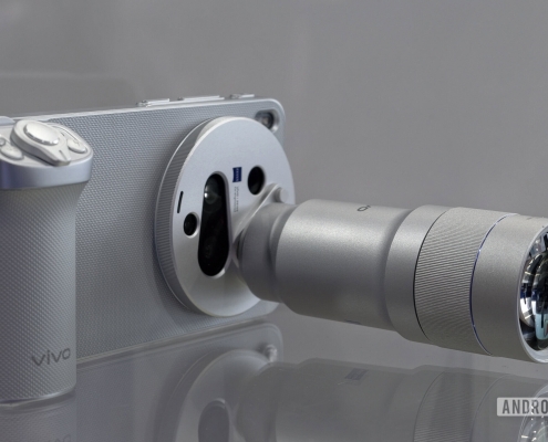 Miss OnePlus’s Xpan mode? This Ultra phone basically has Xpan for video.