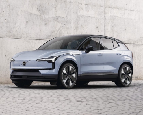 Death by Tariffs: Volvo Discontinuing Entry-Level EX30 EV in the US