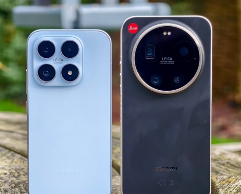 Xiaomi 17 is a small(ish) phone with a big(ish) battery