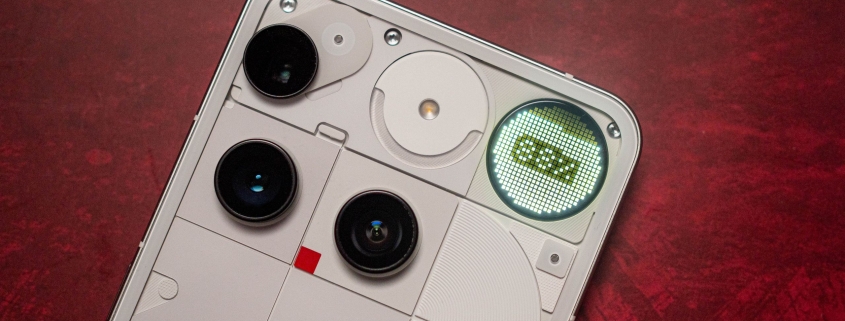 This stylish Android phone from Nothing has a rear display and is 0 OFF This stylish Android phone from Nothing has a rear display and is 0 OFF