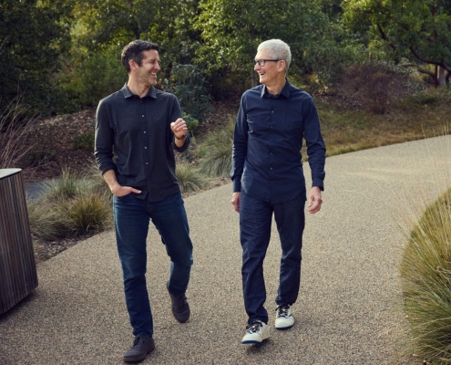 Former advisor to Steve Jobs says new Apple CEO is exactly what’s needed: an engineer from the inside