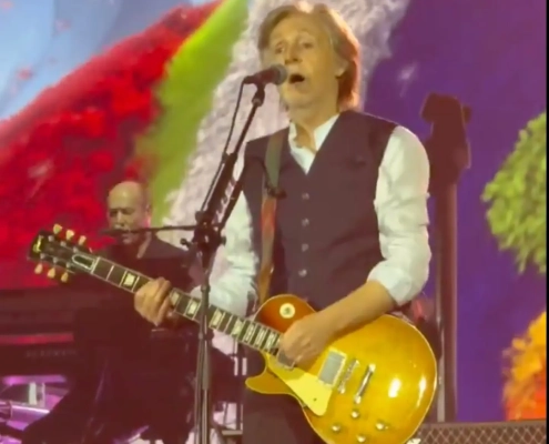 Paul McCartney headlines Apple 50th Paul McCartney headlines Apple 50th