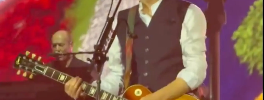 Paul McCartney headlines Apple 50th