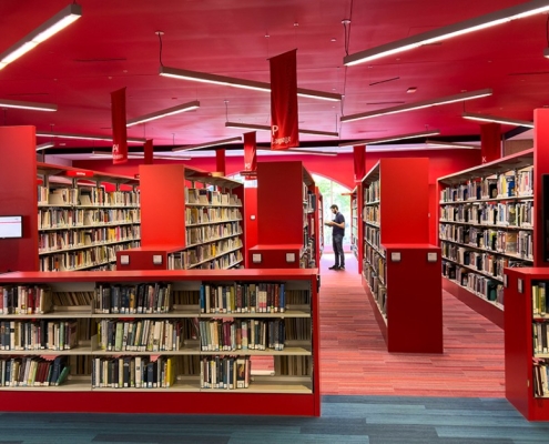 Do Americans read print books, e-books or audiobooks more? Do Americans read print books, e-books or audiobooks more?