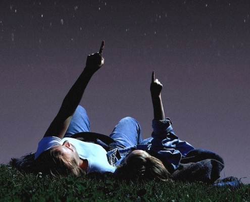 The Lyrid Meteor Shower Is About to Peak, With Better Views Than Usual : ScienceAlert