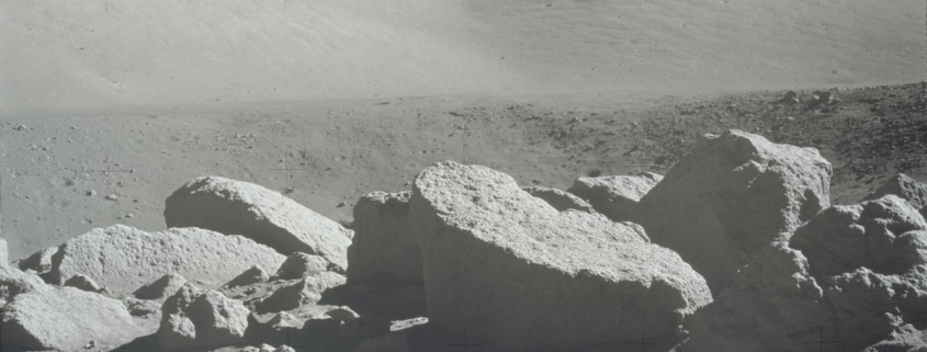 Chemical Signature Hidden in Lunar Rocks Hints at Oxygen in The Ancient Moon : ScienceAlert